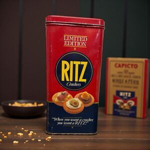 VINTAGE 1987 RITZ CRACKERS LIMITED EDITION EMPTY TIN CAN